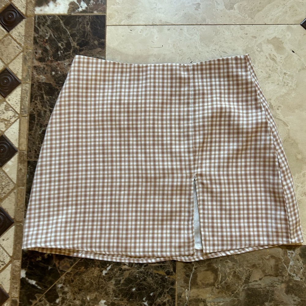 Mini checkered skirt